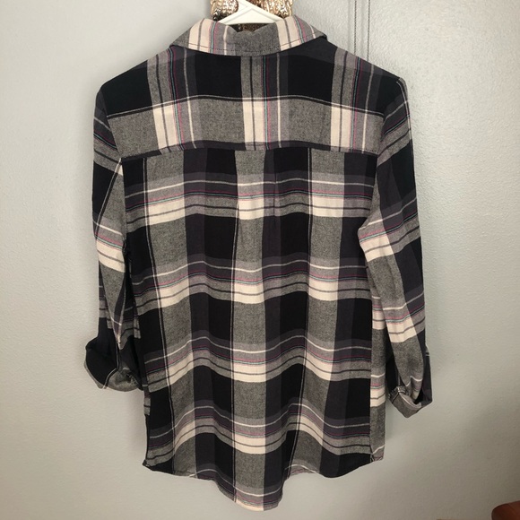 ALC- At Last Classics Small Half Button Flannel - Picture 10 of 10